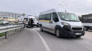 bursada minibus yaya carpti yasli adam agir yarali dvuk31kN.jpg